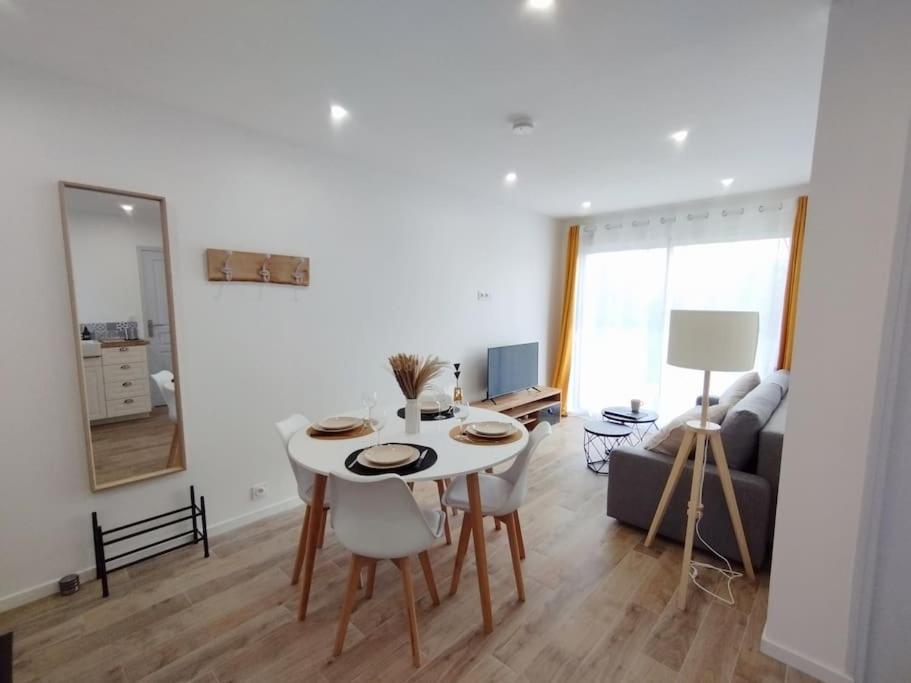 Logement Au Calme Avec Jardin Proche De Vannes Elven Dış mekan fotoğraf